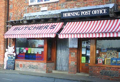 Louises Butchers and Deli Shop front 