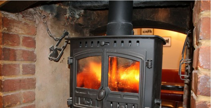 Roaring fireplace at Red Lion in Coltishall
