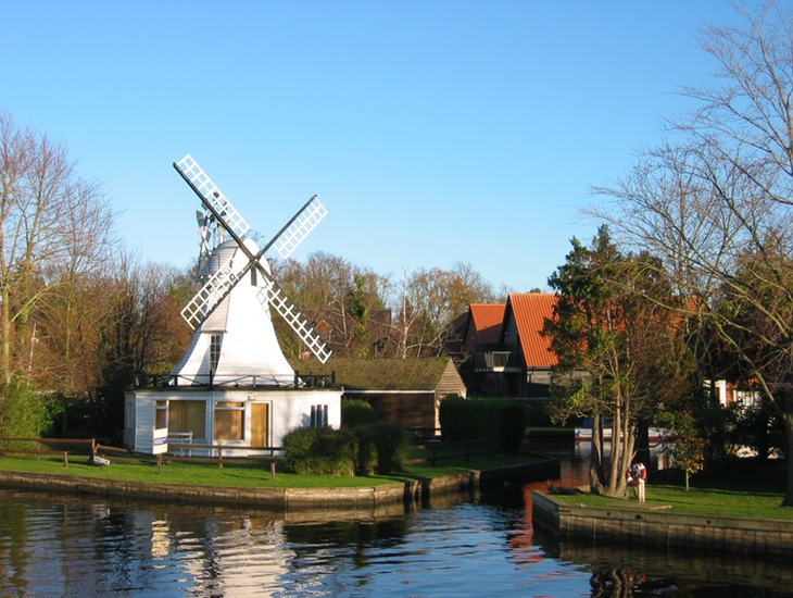 Wroxham River Bank