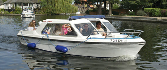 Electric Day Boat