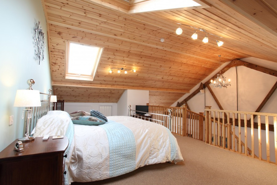 Messanine Bedroom in Dairy Barns