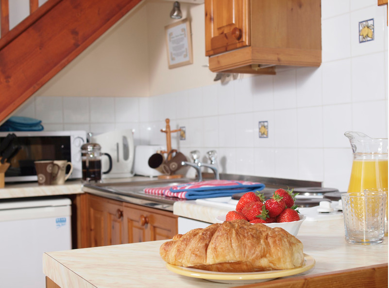 Lovely fully equipped kitchen at Hall Farm Cottages