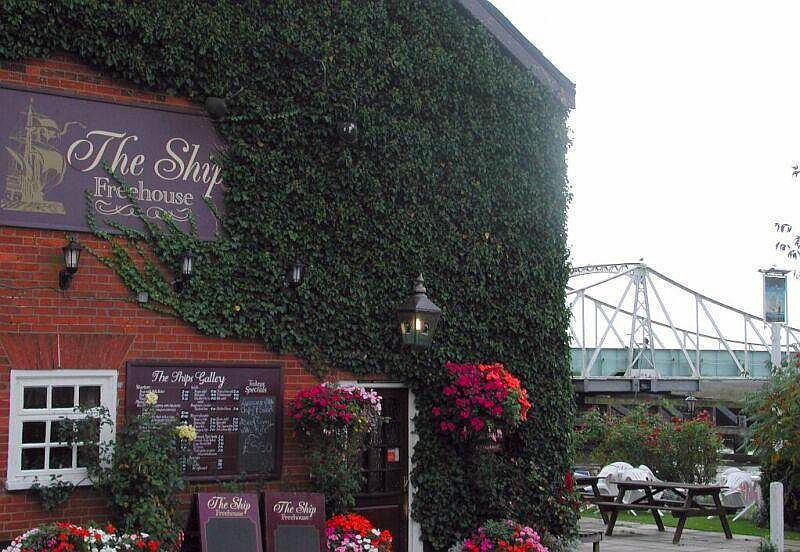 The Ship - Riverside Pub in Reedham