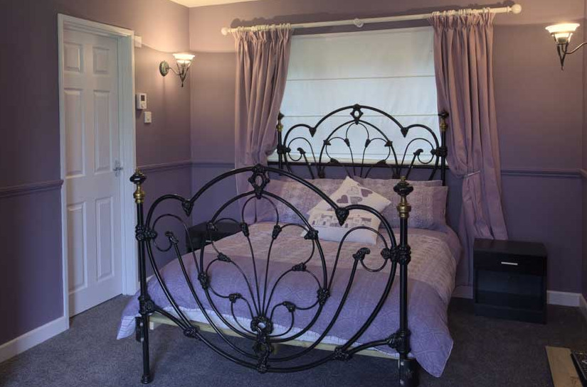 Lovely bedroom standard at The Swan Motel Gillingham