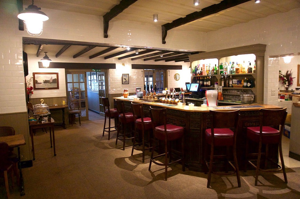 Bar at Wayford Bridge Inn