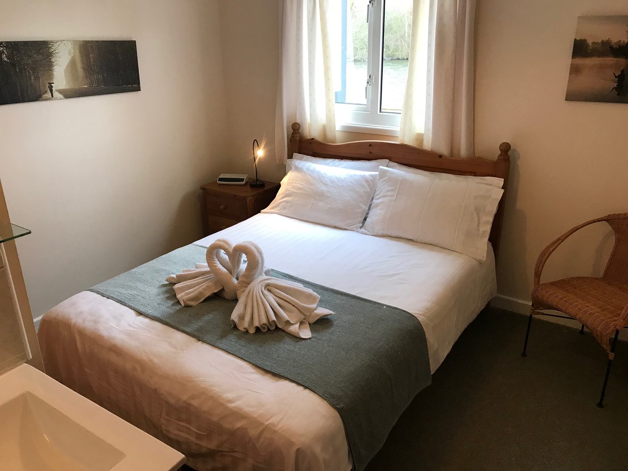 Quayside Lodge Bedroom