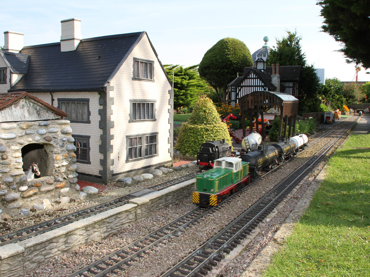 Model Railway D