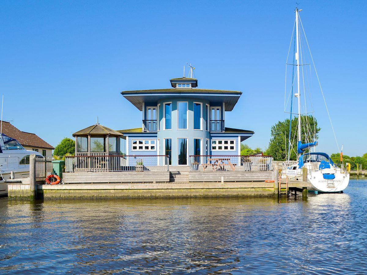 Day Boat Hire in Horning Day Boat Hire Norfolk Broads