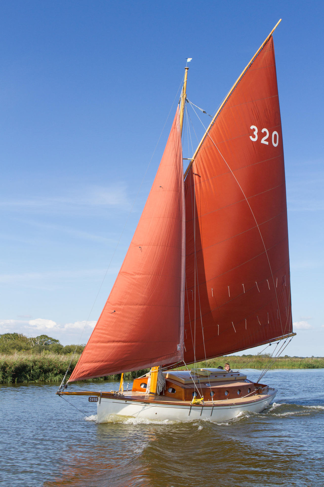 Norfolk Broads Sailing With Olivers